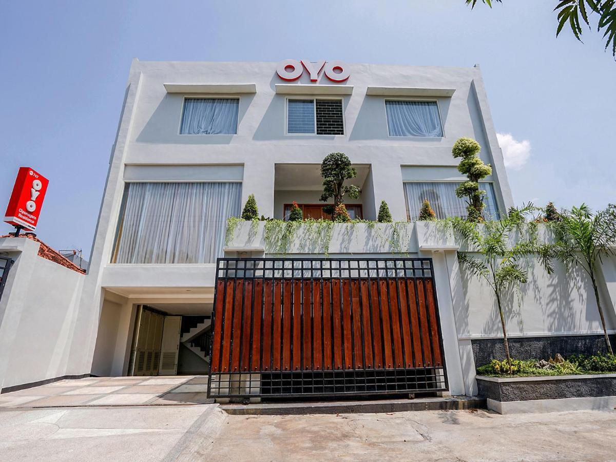 Oyo 747 Cipunegara 2*